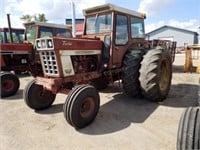 IH 1466 Diesel Tractor, Cab, 4 Remotes,Three Point