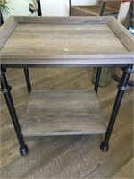 Side Table 25x22x18