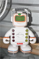 ROBOT LEARNING TOY ! -UP-L