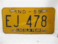 VINTAGE LICENSE PLATE