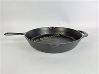 Lodge USA cast iron 12" frying pan