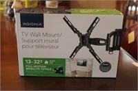 Insignia TV Wall Mount Support 13-32", Weight