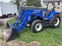 New Holland T4 95 Loader tractor with bucket