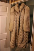 KK Berlin Creations Fur Coat, Size Medium