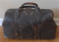 1800's Leather Doctor's Bag with key.