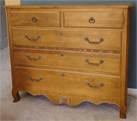 Ethan Allen French Wooden 5-Drawer Dresser
