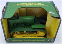 1/16 Scale Ertl John Deere Model 40 Crawler Dozer