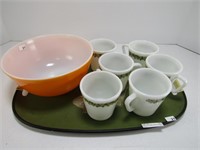TRAY: 6 PYREX CUPS & BOWL