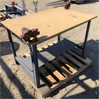 Work Table w/ 2 Vises