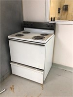 WHITE AND BLACK KENMORE 4 BURNER ELECTRIC