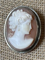 Sterling Silver & Carved Shell Cameo Pendant /