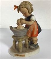 GOEBEL HUMMEL FIGURINE W. GERMANY DOLL BATH