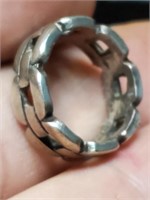 Size 5 sterling silver CORO unending chain ring