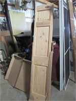 Wooden bifold door