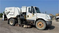 2002 International NA4300 Tymco Sweeper Truck,