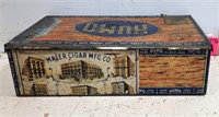 Vintage Humo Metal Cigar Box