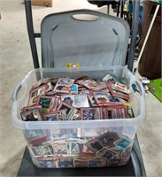 Large tote of Baseball Cards