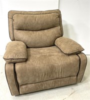 Oversized manual swivel recliner chair