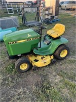John Deere 170 Garden Tractor
