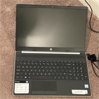 HP Laptop Powers Up