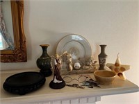 Miscellaneous lot plate, Angels, vases and more!