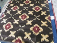 Brown print rug, 7'3"x5'4"