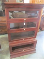 Lawyer's bookcase, missing bottom glass
