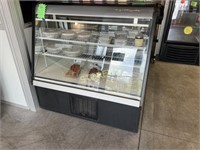 Coldmatic 4' Ref. Curved Glass Display Case