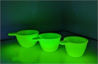 Jadeite Measuring Cups