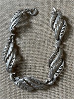 Sterling Silver Linked Leaf Motif Bracelet