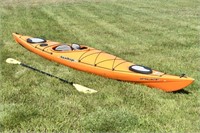Liquid Logic INUIT 14.5 Kayak w/Paddles