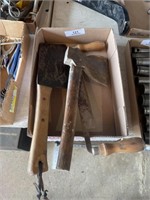HATCHET, CLEAVER AND DRAW KNIFE