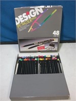 Design Spectra color pencils box set