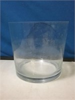 Round clear glass vase 7 in tall