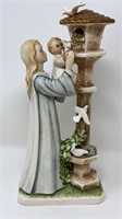 1967 Goebel Madonna of the Doves Figurine