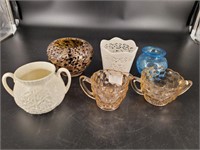 Miscellaneous glass and ceramic items.