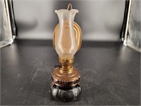 Handy-Lamp oil lamp with wall hanger. 9ins.