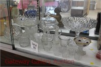 (16) pcs. Glassware: