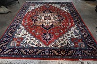 Heriz Hand Woven Rug 8 x 10'