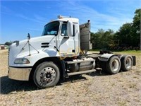 2000 Mack CX613 Vision Truck Tractor,