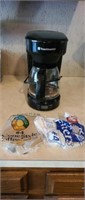 Toastmaster 12-cup drip coffee maker with filters