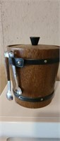 Vintage wood grain Barrel Style ice bucket with