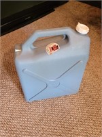 Reliance 6 gallon water tote jug