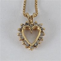 10k & Diamond Heart Pendant & 10k Chain