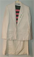 Alpha Kappa Alpha AKA - Sz 10 Skirt Suit & Sweater