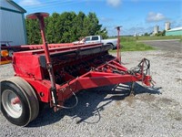 Case IH 5300 seed drill