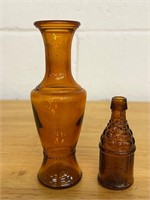 Vtg Wheaton amber bud vase 1970's