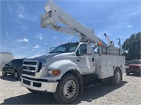 2006 Ford F750 Bucket Truck w Service Utility Bed