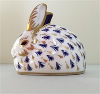 ROYAL CROWN DERBY RABBIT PAPERWEIGHT