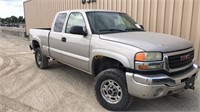 2002 GMC 2500 Pickup Truck,